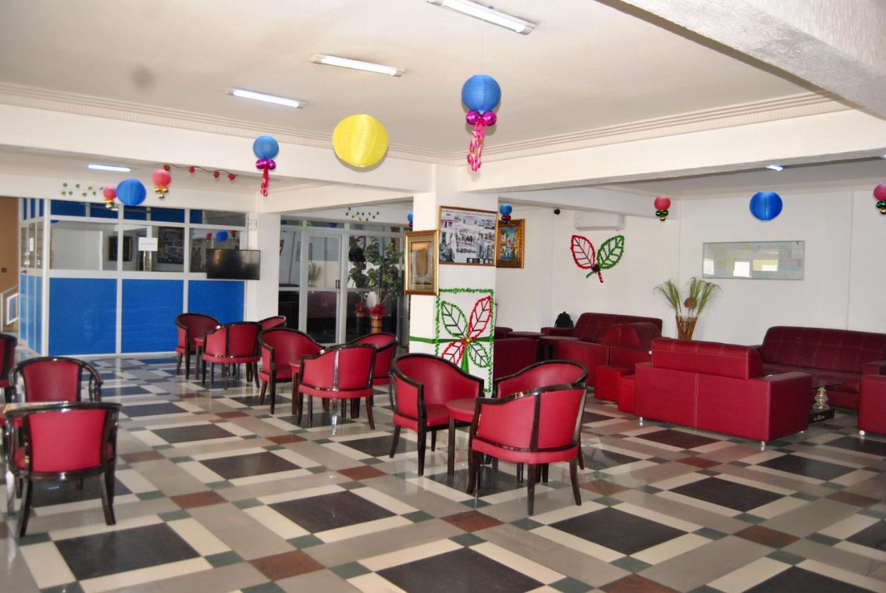 Riviera Hotel Benin Котону Екстериор снимка